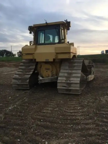 Caterpillar D6T LGP