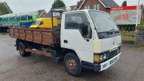 Mitsubishi Canter 3 side kipper