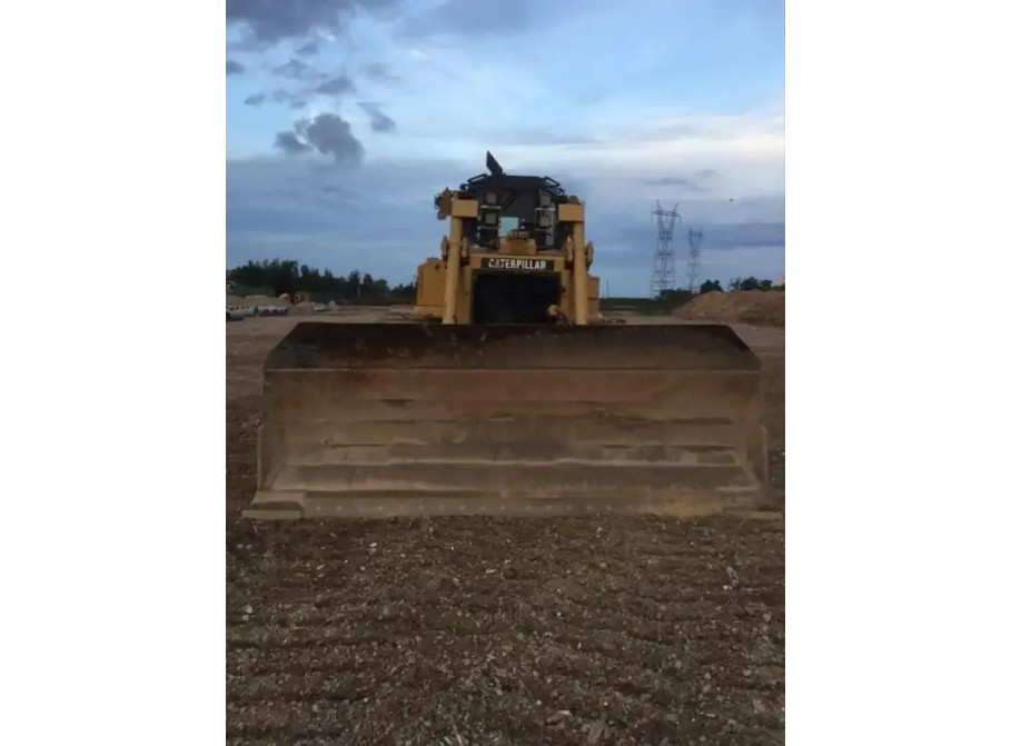 Caterpillar D6T LGP