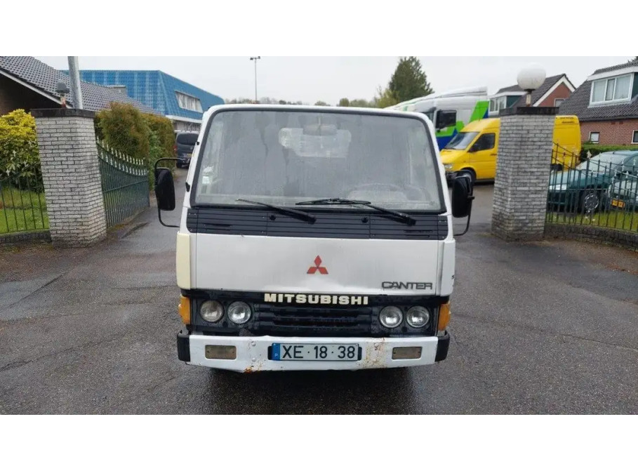 Mitsubishi Canter 3 side kipper