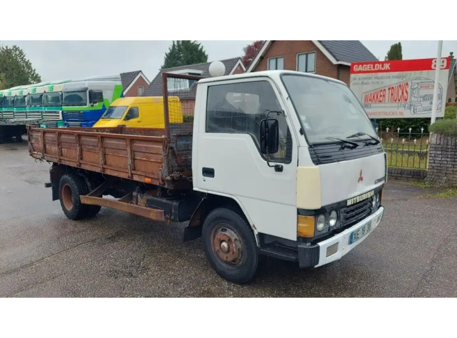 Mitsubishi Canter 3 side kipper