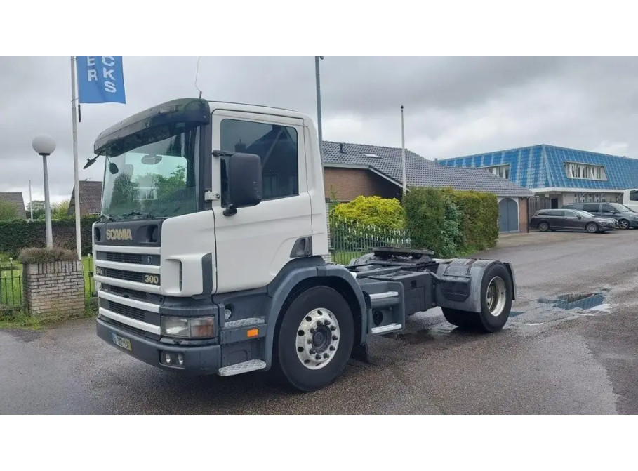 Scania P94-300 MANUAL AIRCO 2 PIPES LOW MILEAGE