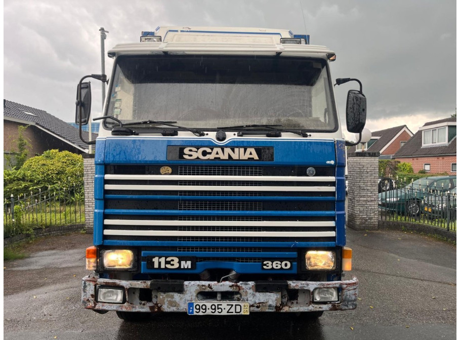 Scania R113-360 2 DECK LIFESTOCK truck in good condition